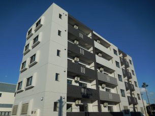 センチュリー中村