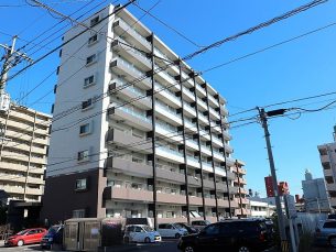 サンライズコート（1R+ロフト）