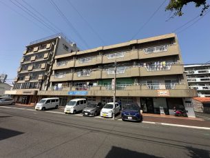 第1重永マンション（2LDK）