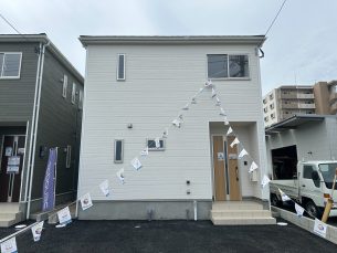 新栄町の新築住宅（新栄町第2-1号棟)