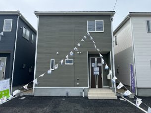 新栄町の新築住宅（新栄町第2-2号棟)