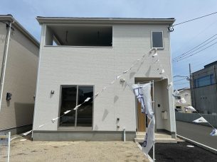 新栄町の新築住宅（新栄町第2-4号棟)