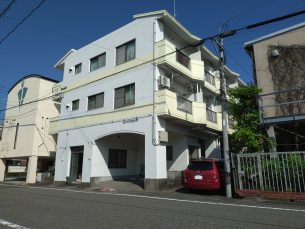 シャインヒルズ（203号）