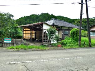 日南市大字吉野方の中古住宅