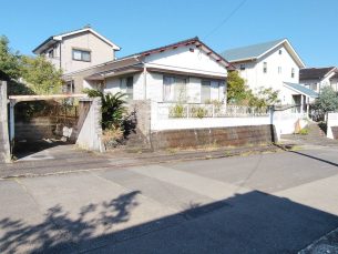 江南1丁目の新築用住宅売地（解体更地渡し）